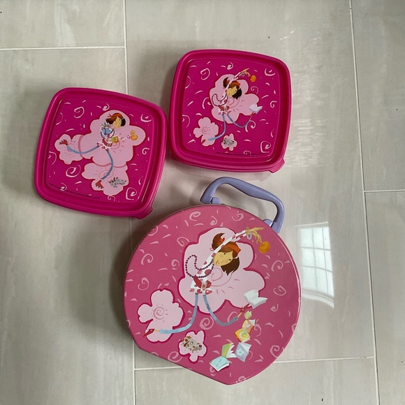 Vintage Katie J Box and two Snack Containers - Picture 1 of 7